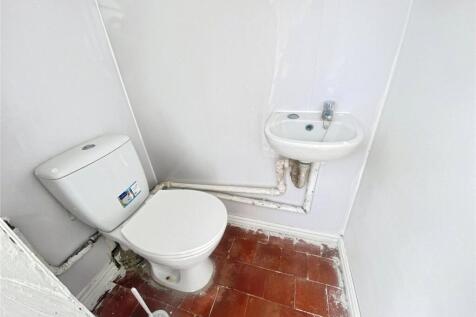 Outside Wc