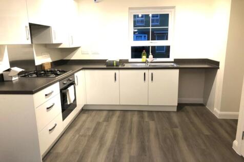 Kitchen / Dining Roo