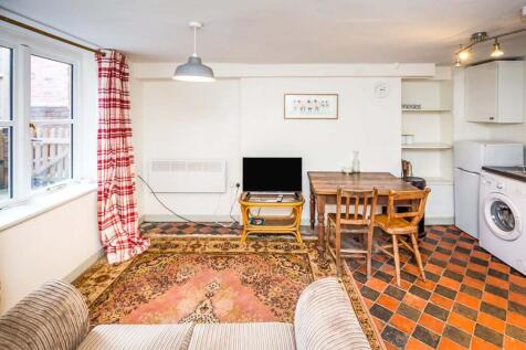 Living/Kitchen