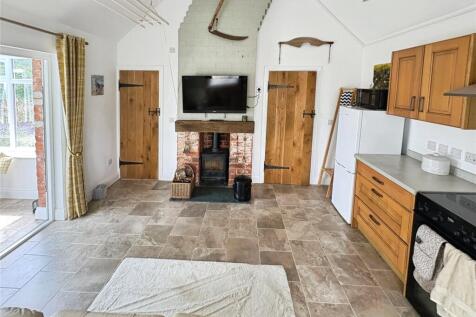Open Plan Living/Kit