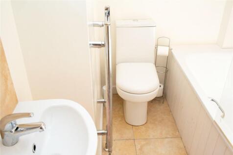 En Suite Bathroom
