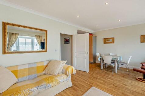 Living Dining Room