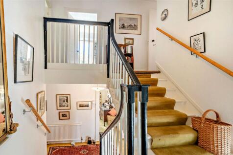 Staircase 2nd Floor