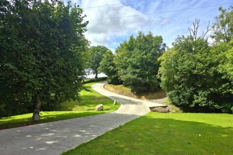 Entrance Drive