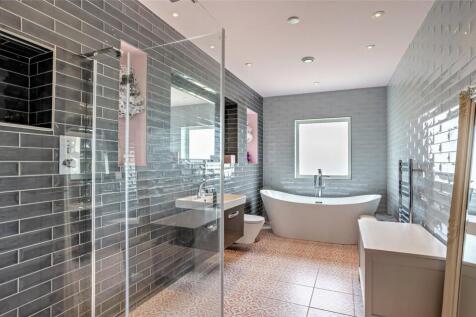 Bath Shower Room