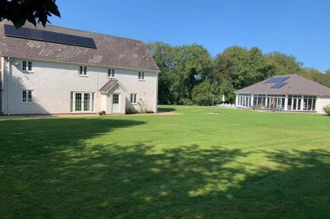 Side and Pool House