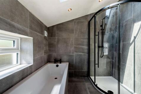 Bath Shower Room