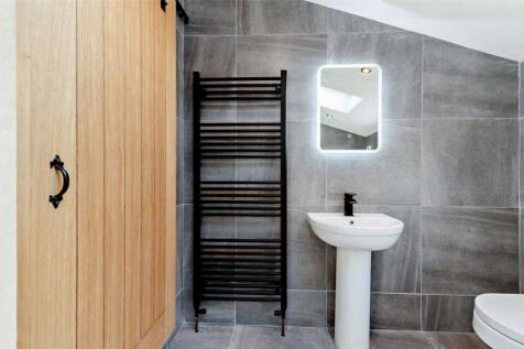 Bath Shower Room