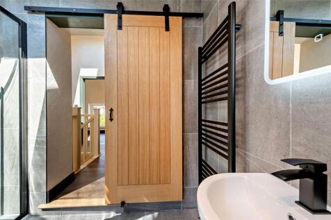 Bath Shower Room