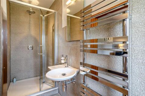 En Suite Shower