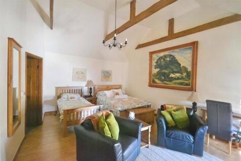B&amp;b Suites