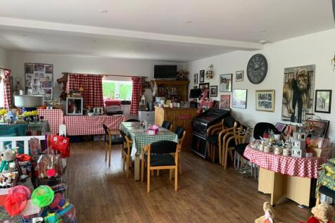 B&amp;b Dining Area