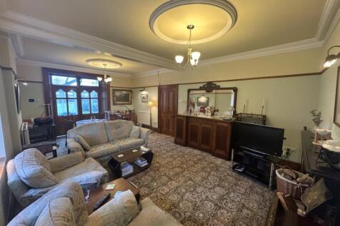 Living Dining Room