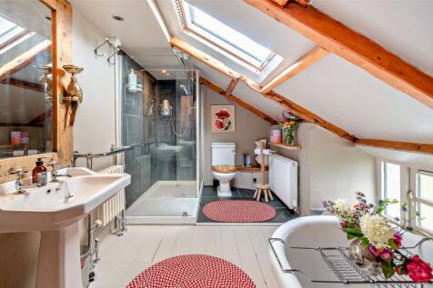Bath Shower Room