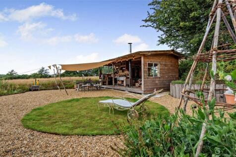 Outdoor Kitchen