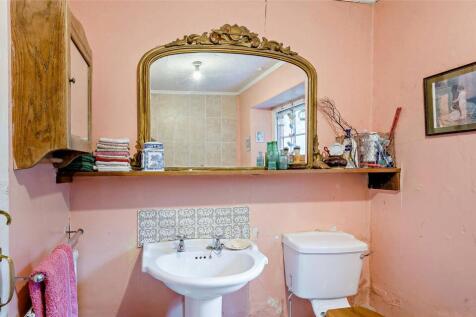 Bath Shower Room