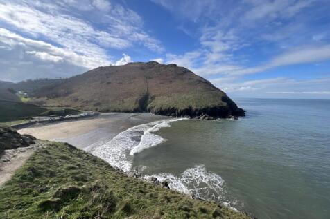 Cwmtydu Beach