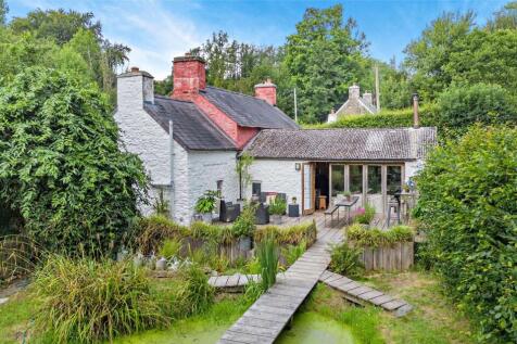 Gardens &amp; Grounds