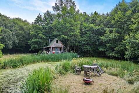 Lake &amp; Lake House