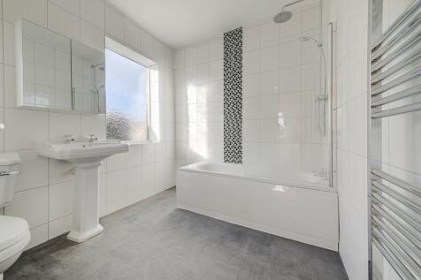 Family Bathroom/WC