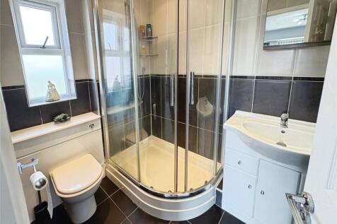 Ensuite Shower Room