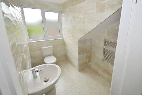 Bedroom Two Ensuite
