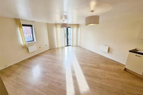 Living Room/Kitchen