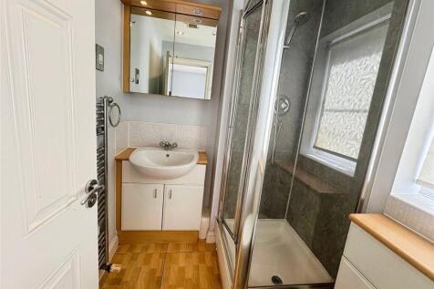 Ensuite Shower Room