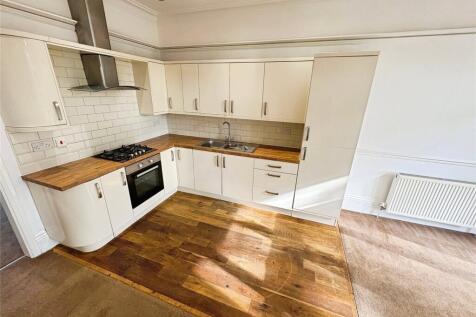 Living Room/Kitchen