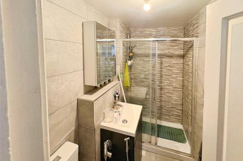 Ensuite Shower Room
