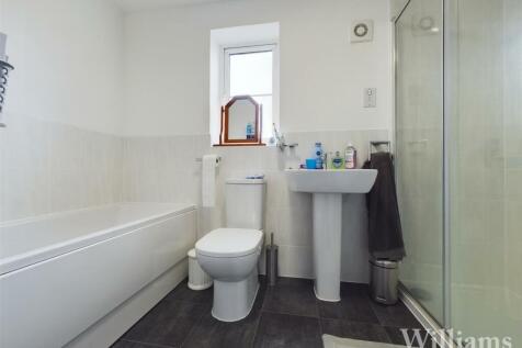 Bedroom &amp; En Suite