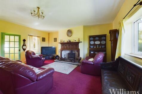 CAM02861G0-PR0209-STILL003.jpg