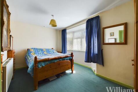 CAM02861G0-PR0209-STILL010.jpg