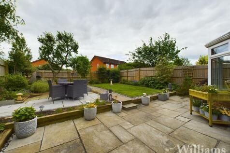 CAM02962G0-PR0148-STILL005.jpg