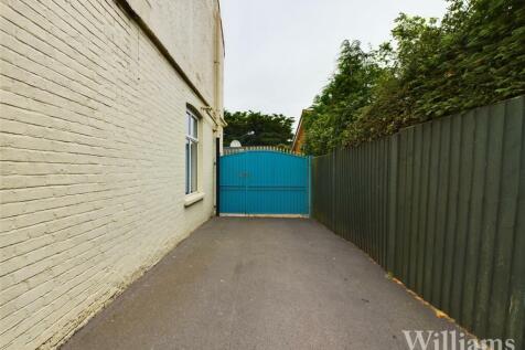 CAM02962G0-PR0187-STILL023.jpg