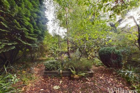 CAM02962G0-PR0200-STILL044.jpg