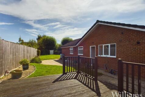 CAM02962G0-PR0201-STILL023.jpg