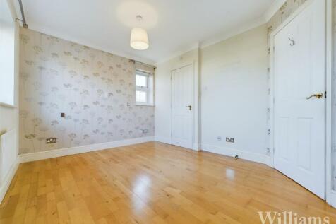 CAM02861G0-PR0258-STILL018.jpg