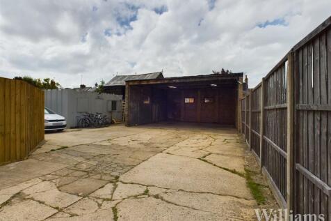 CAM02861G0-PR0193-STILL002.jpg