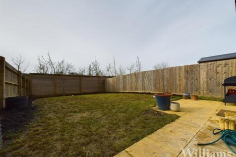 CAM04950G0-PR0013-STILL019.jpg