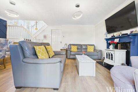 CAM04950G0-PR0042-STILL014.jpg