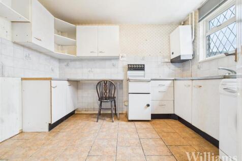 CAM04950G0-PR0056-STILL003.jpg