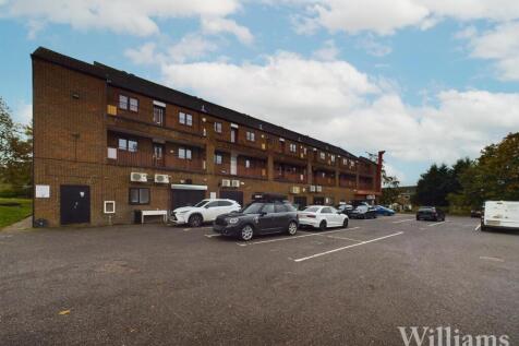 CAM02962G0-PR0212-STILL005.jpg