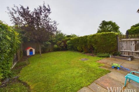 CAM01579G0-PR0095-STILL018.jpg