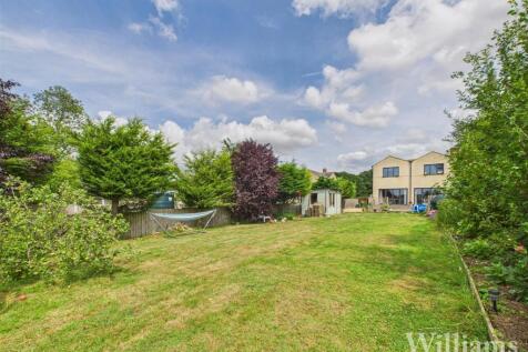 CAM02861G0-PR0433-STILL037.jpg