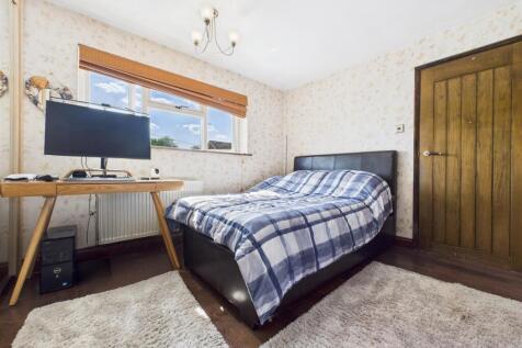 CAM02861G0-PR0430-STILL015.jpg