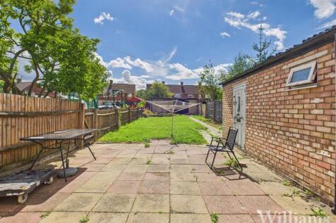 CAM02861G0-PR0473-STILL014.jpg