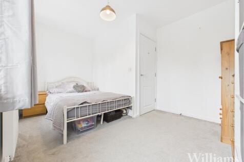 CAM02861G0-PR0487-STILL007.jpg