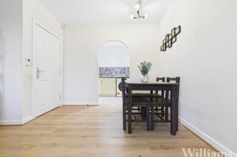 CAM02861G0-PR0531-STILL014 - Copy.jpg