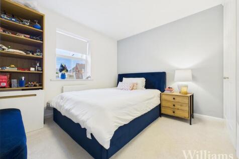 CAM02861G0-PR0528-STILL004 - Copy.jpg